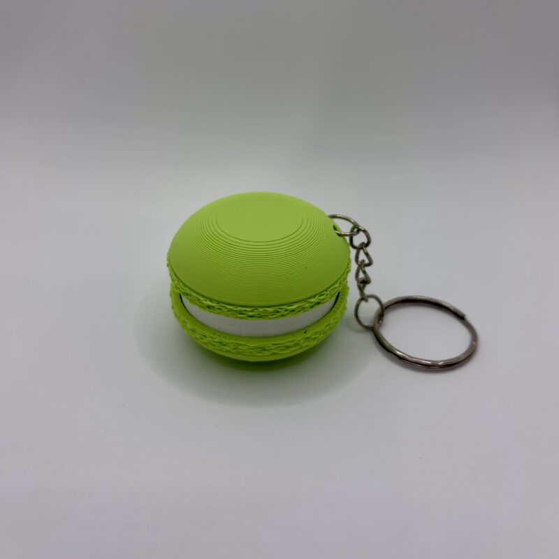 Clicker makaronik pistacjowy